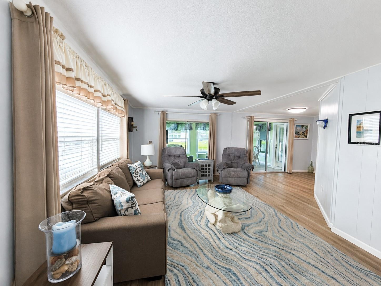 216 MARTINIQUE RD, NORTH PORT, FL, 34287