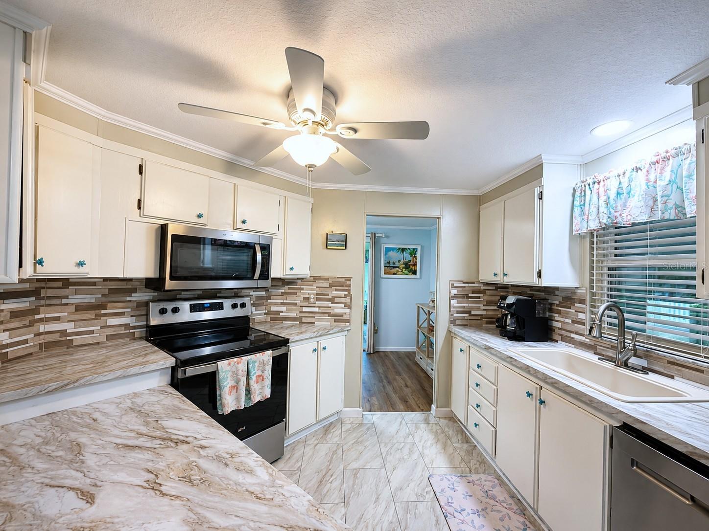 216 MARTINIQUE RD, NORTH PORT, FL, 34287