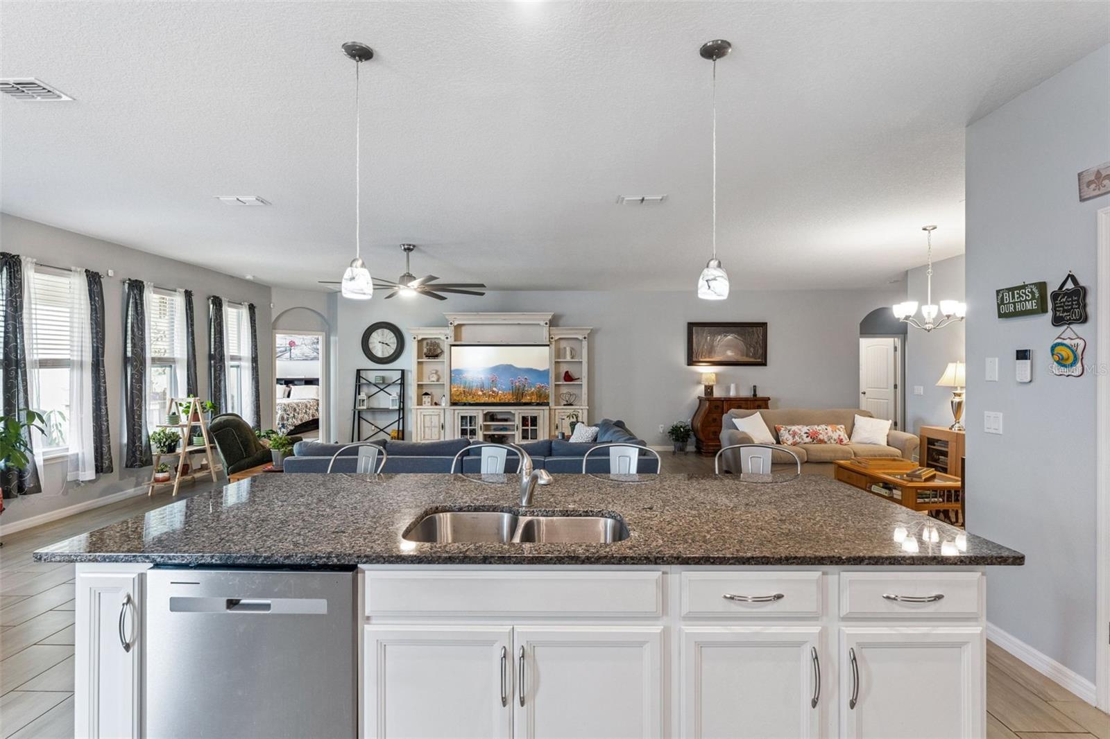 484 CAVESSON ST, APOPKA, FL, 32712