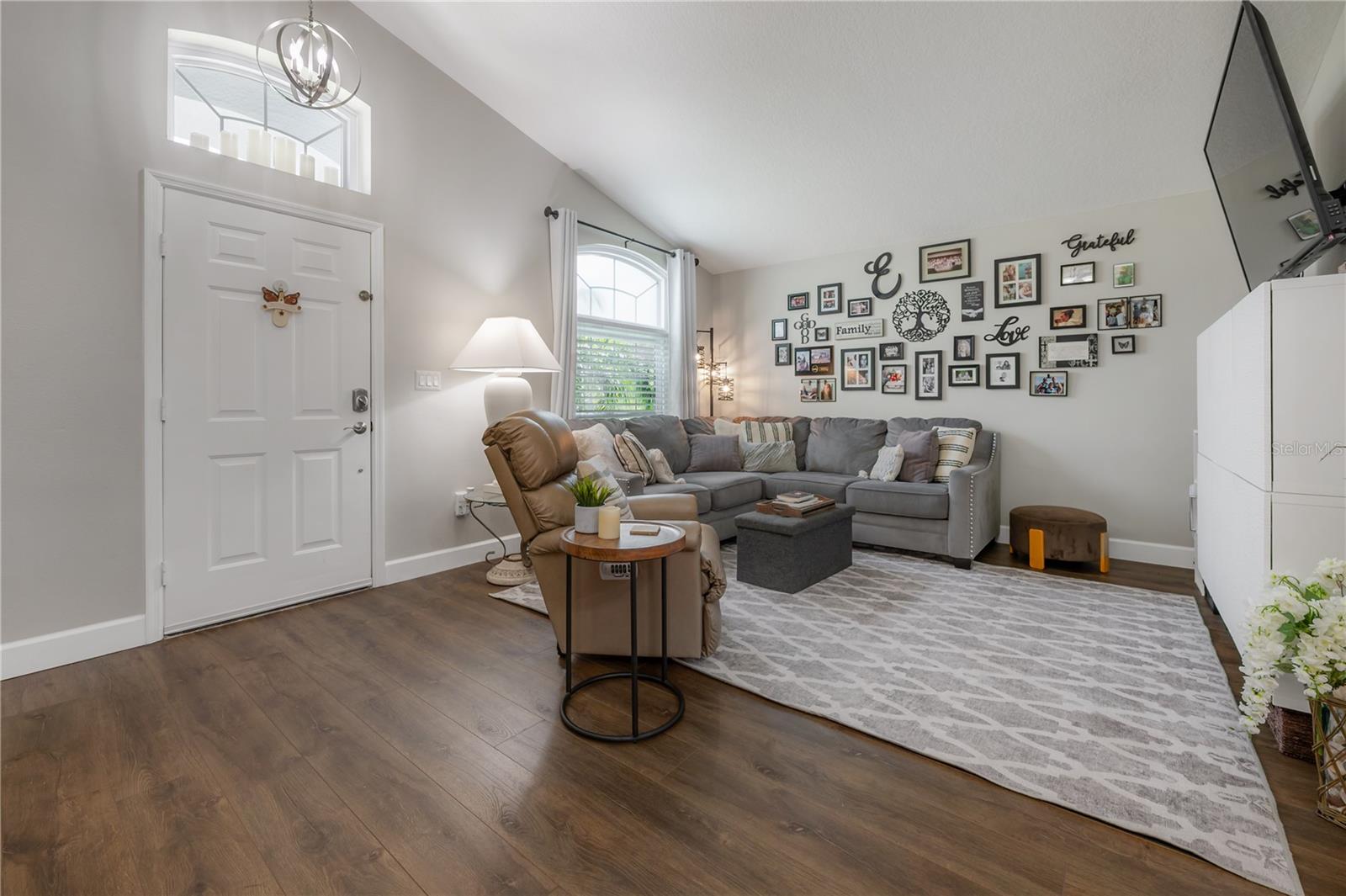 8507 TIARA PARK WAY, TAMPA, FL, 33635