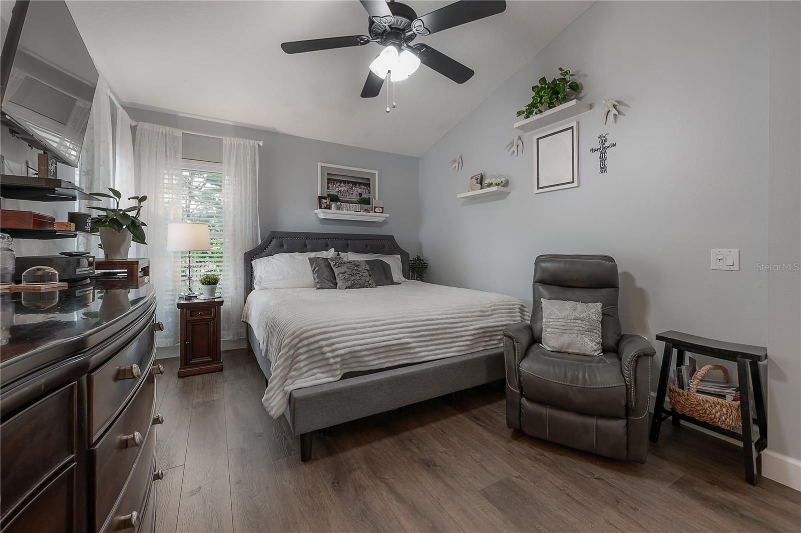 8507 TIARA PARK WAY, TAMPA, FL, 33635