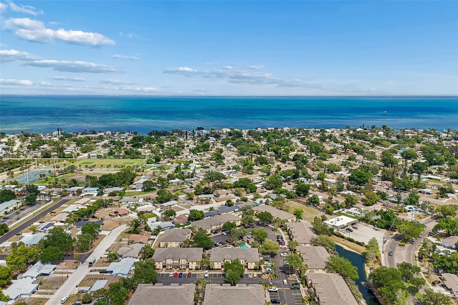 3863 ISLAND WAY, ST PETERSBURG, FL, 33705