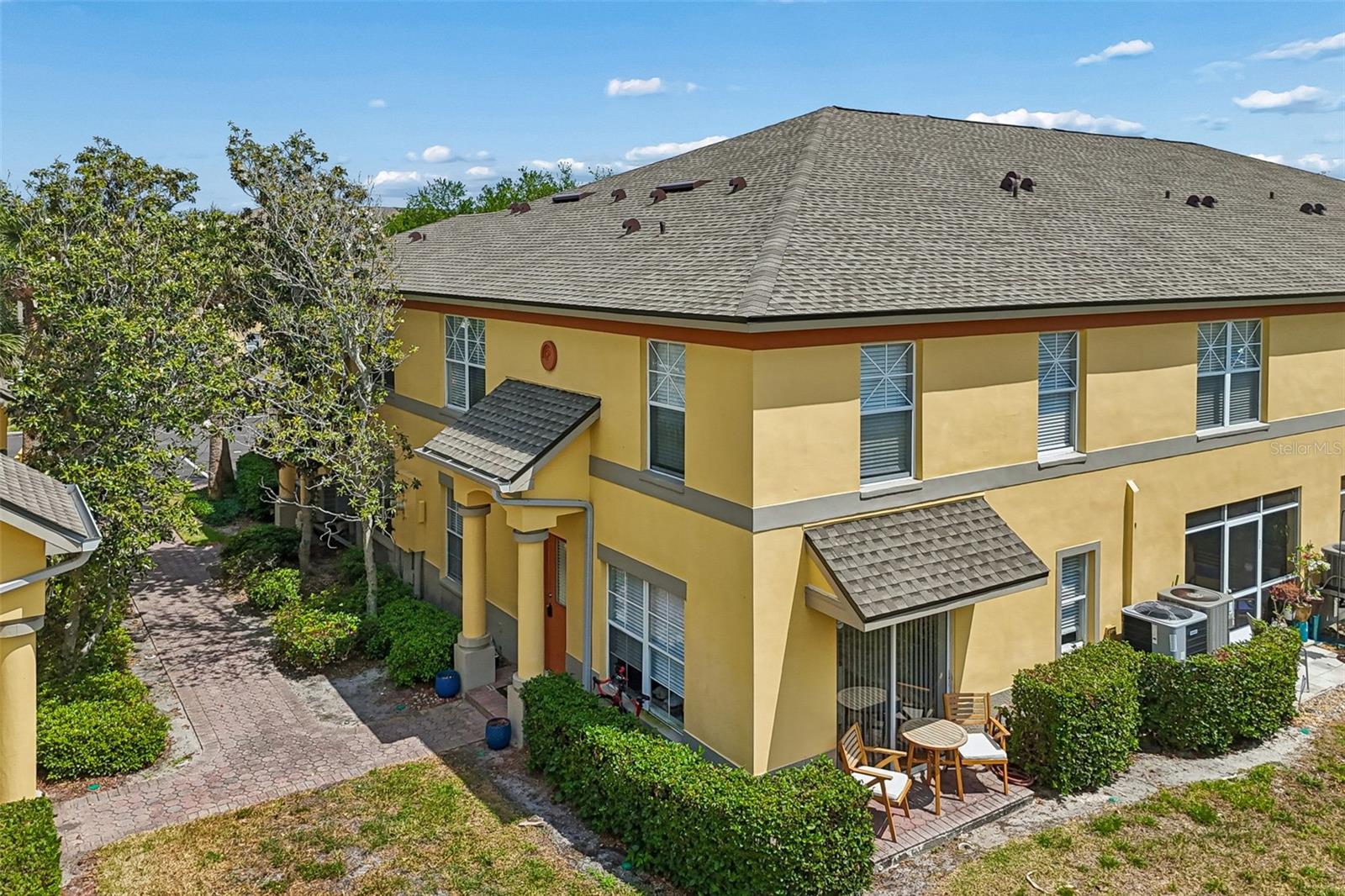 3863 ISLAND WAY, ST PETERSBURG, FL, 33705