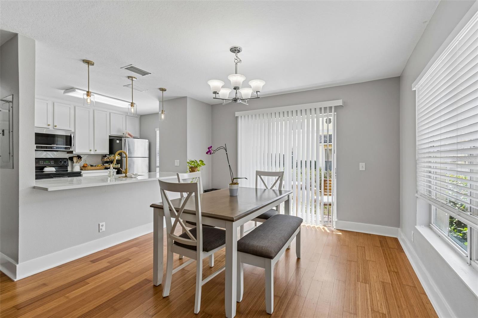 3863 ISLAND WAY, ST PETERSBURG, FL, 33705