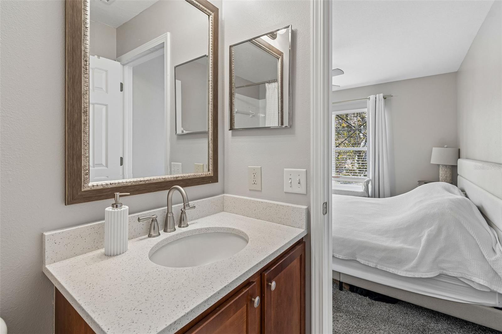 3863 ISLAND WAY, ST PETERSBURG, FL, 33705