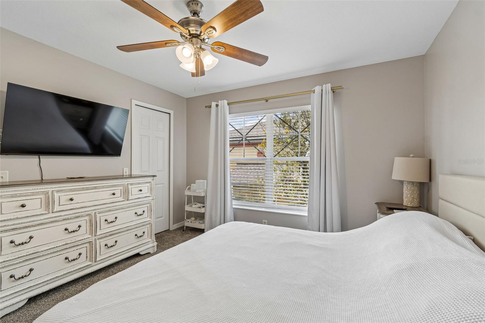 3863 ISLAND WAY, ST PETERSBURG, FL, 33705