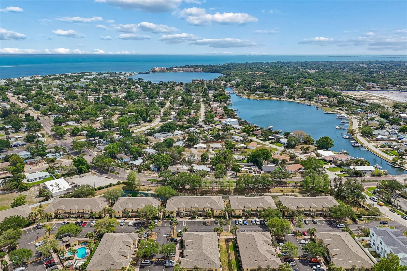 3863 ISLAND WAY, ST PETERSBURG, FL, 33705