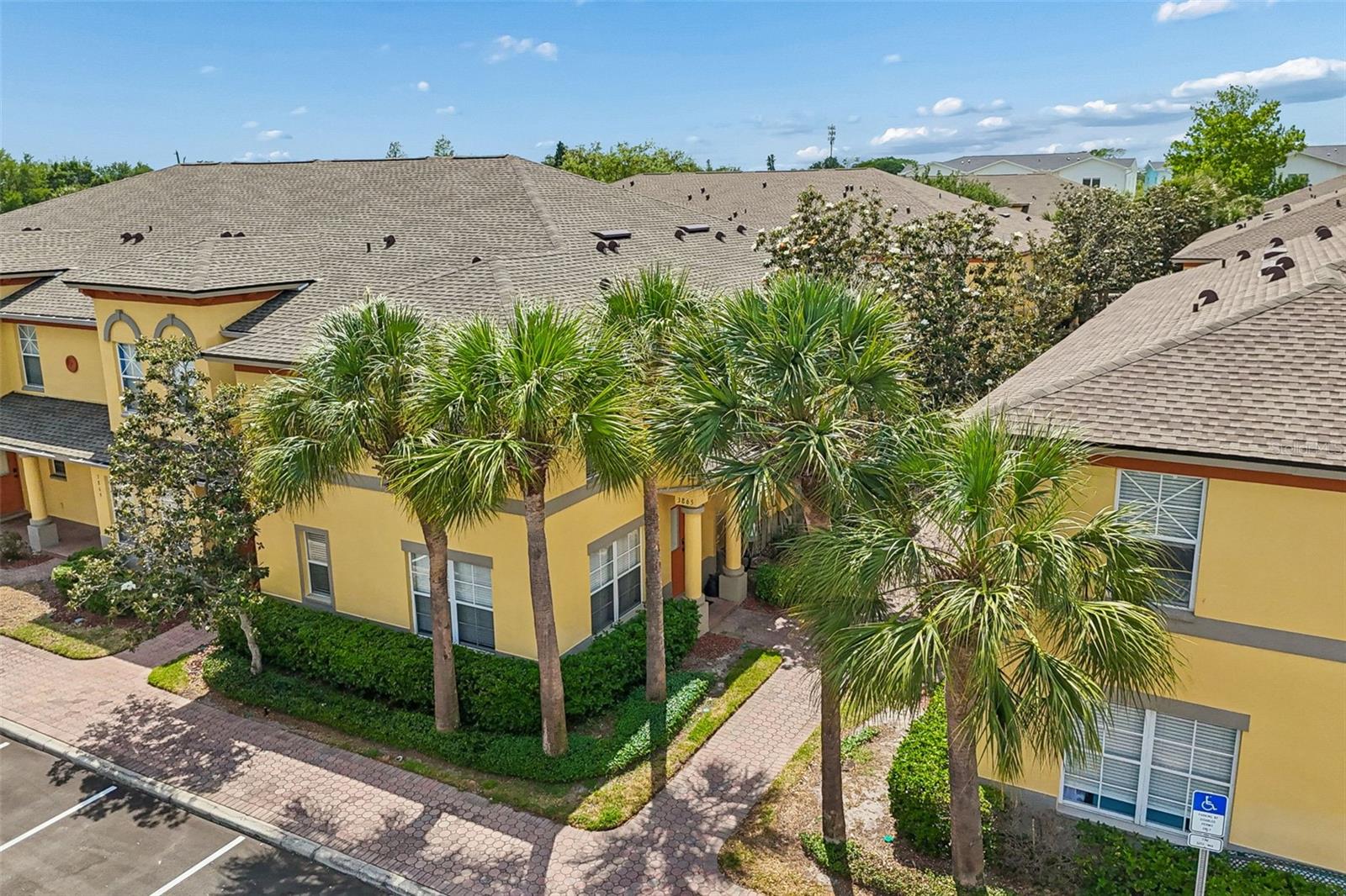 3863 ISLAND WAY, ST PETERSBURG, FL, 33705
