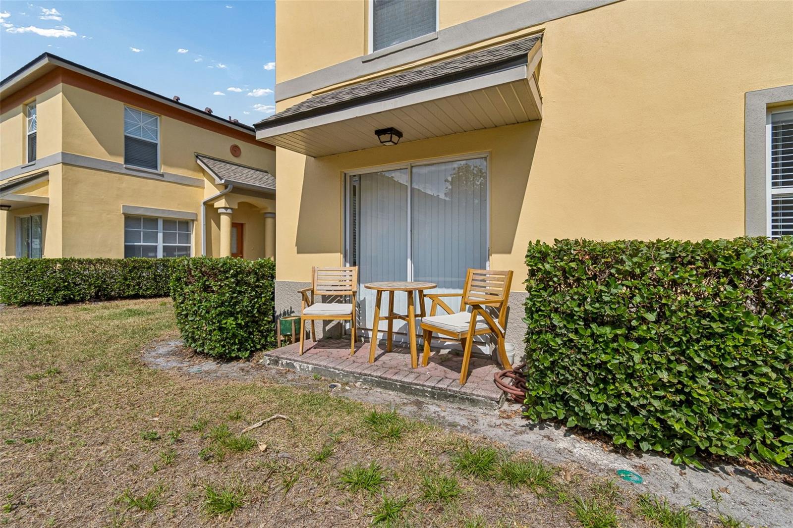 3863 ISLAND WAY, ST PETERSBURG, FL, 33705