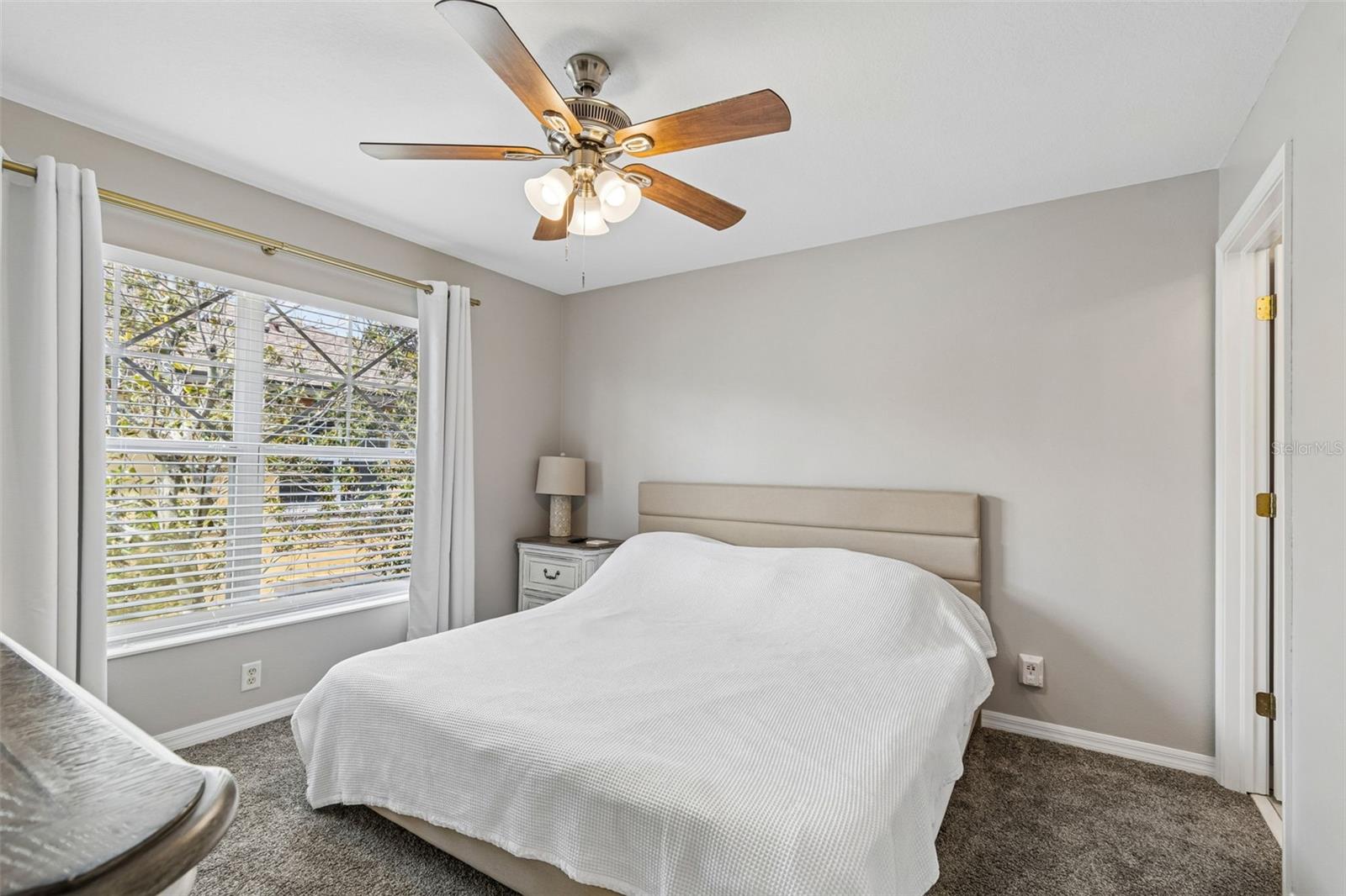3863 ISLAND WAY, ST PETERSBURG, FL, 33705