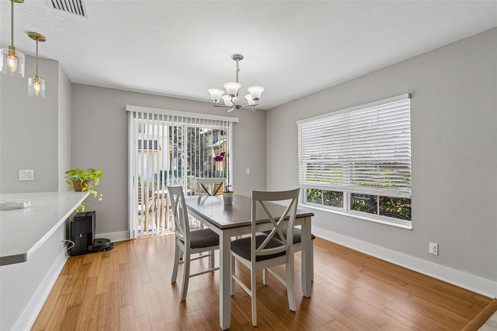 3863 ISLAND WAY, ST PETERSBURG, FL, 33705