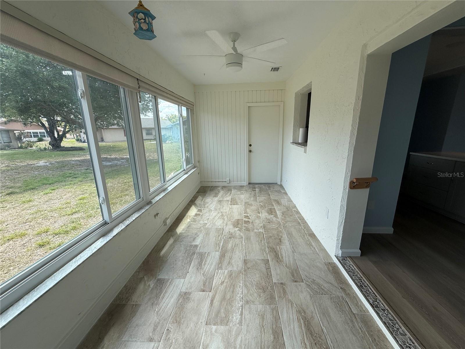 110-112 GLOUCESTER BLVD, SUN CITY CENTER, FL, 33573