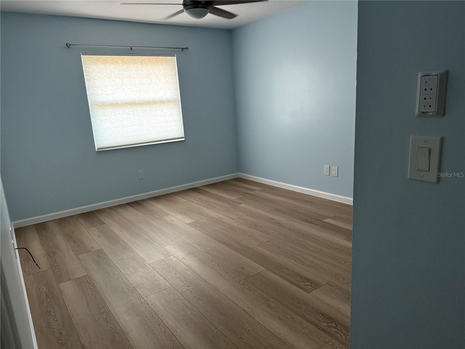 110-112 GLOUCESTER BLVD, SUN CITY CENTER, FL, 33573