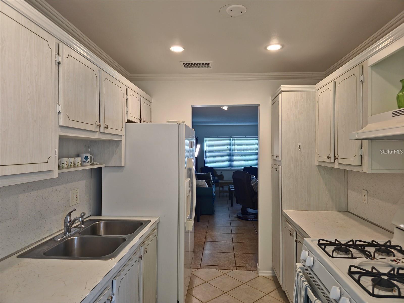 5267 81ST ST N #5, ST PETERSBURG, FL, 33709