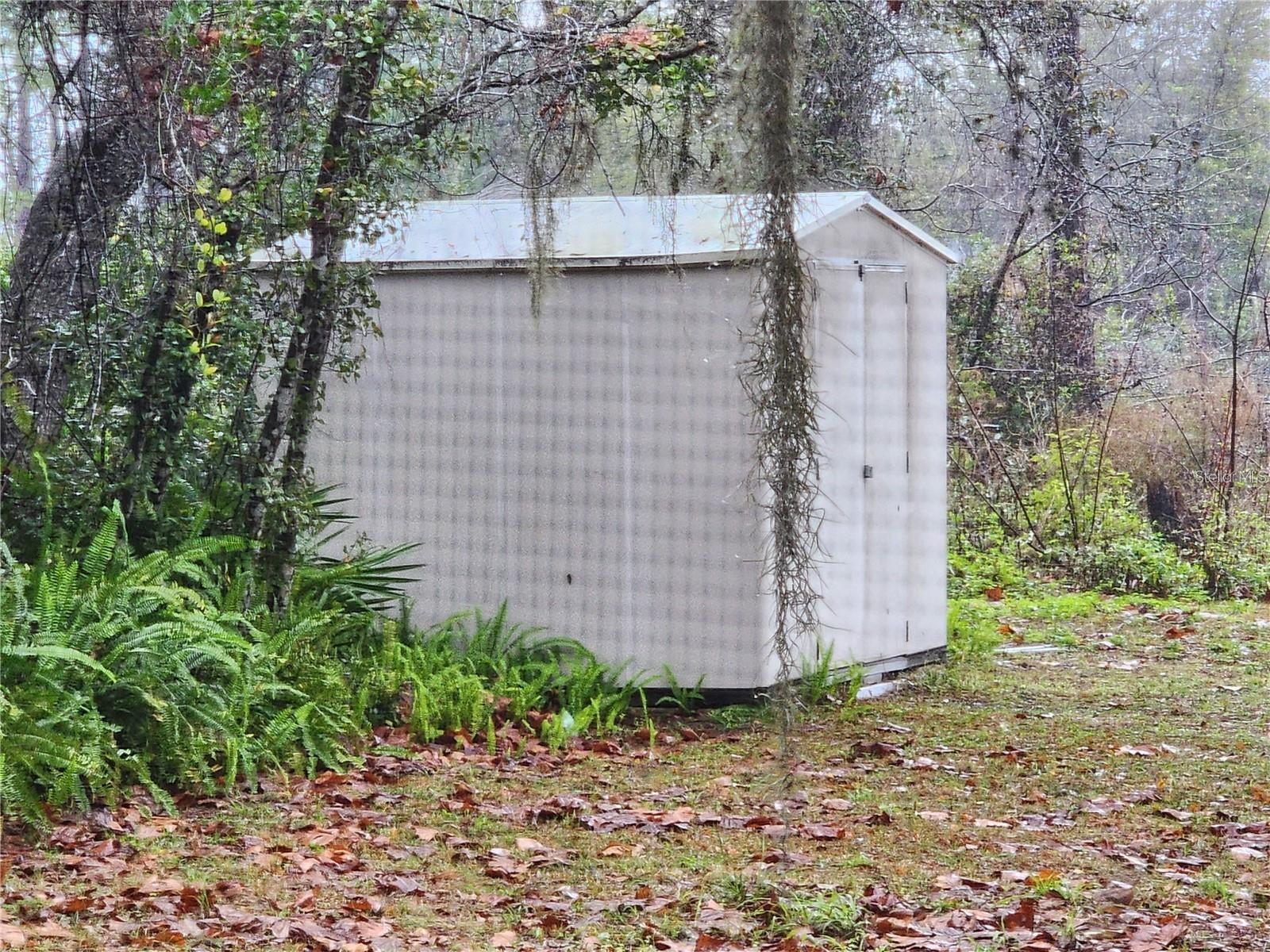 2033 QUINTILIS CT, DELTONA, FL, 32738