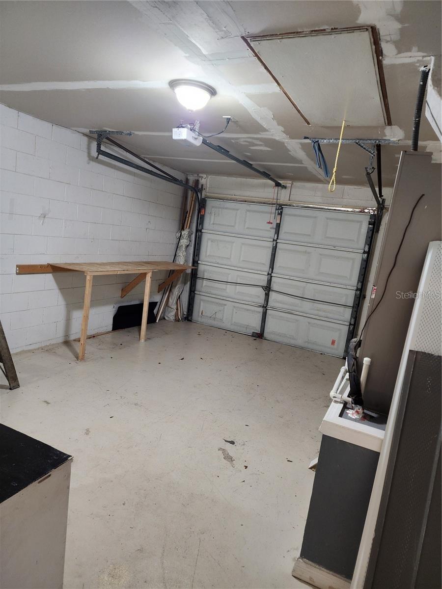 2033 QUINTILIS CT, DELTONA, FL, 32738