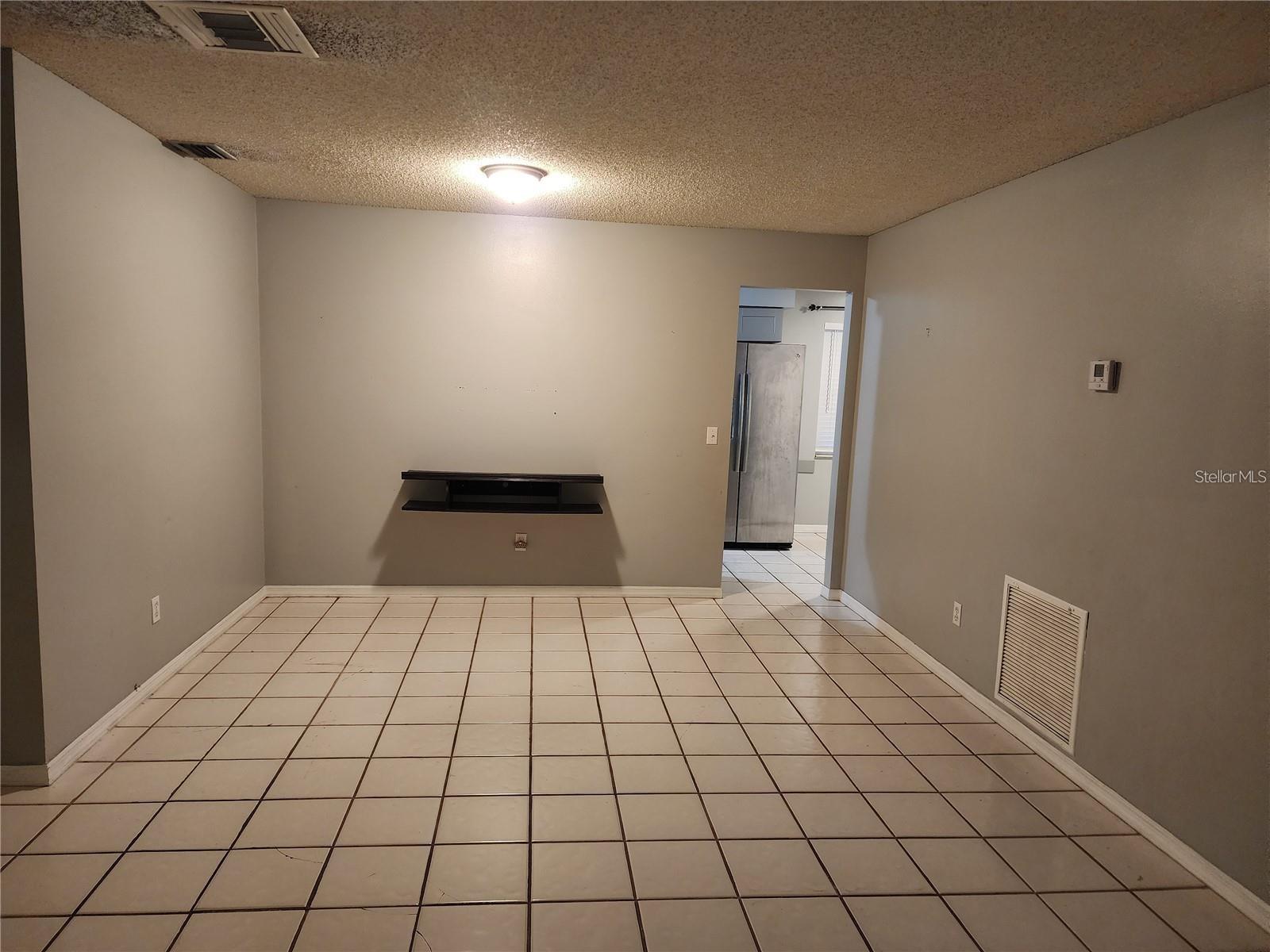 2033 QUINTILIS CT, DELTONA, FL, 32738