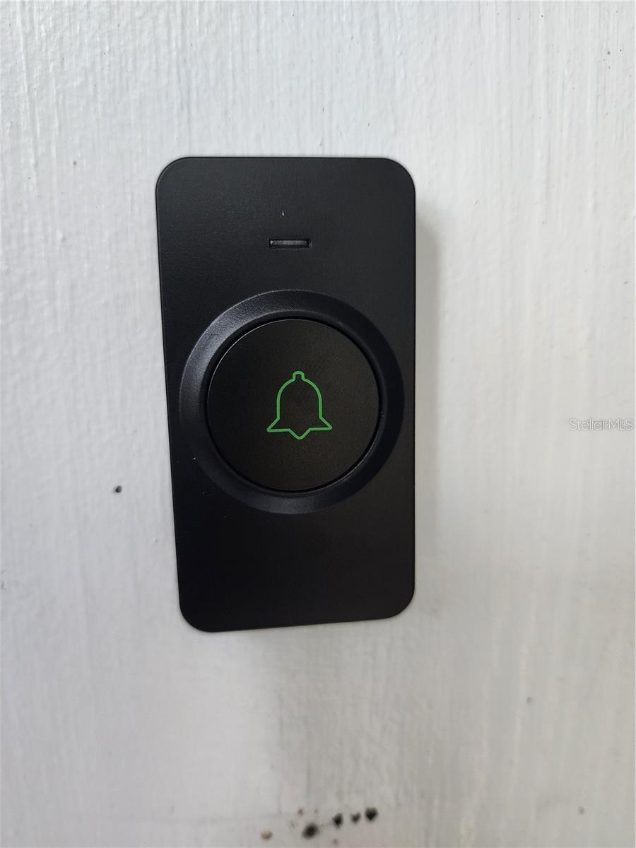 2033 QUINTILIS CT, DELTONA, FL, 32738