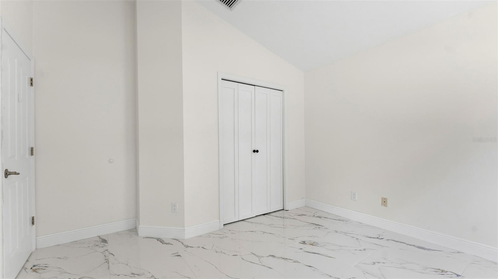 11708 CARROLLWOOD COVE DR, TAMPA, FL, 33624