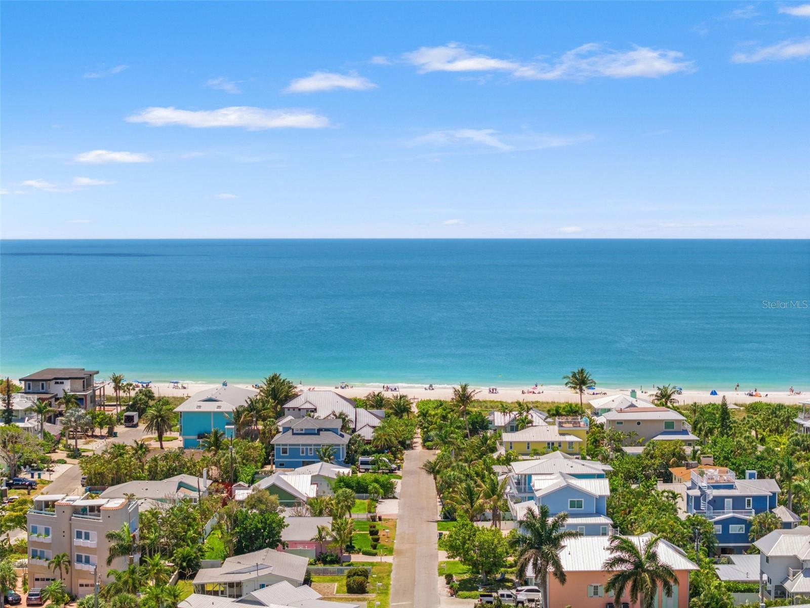 8106 GULF DR #A&B, HOLMES BEACH, FL, 34217