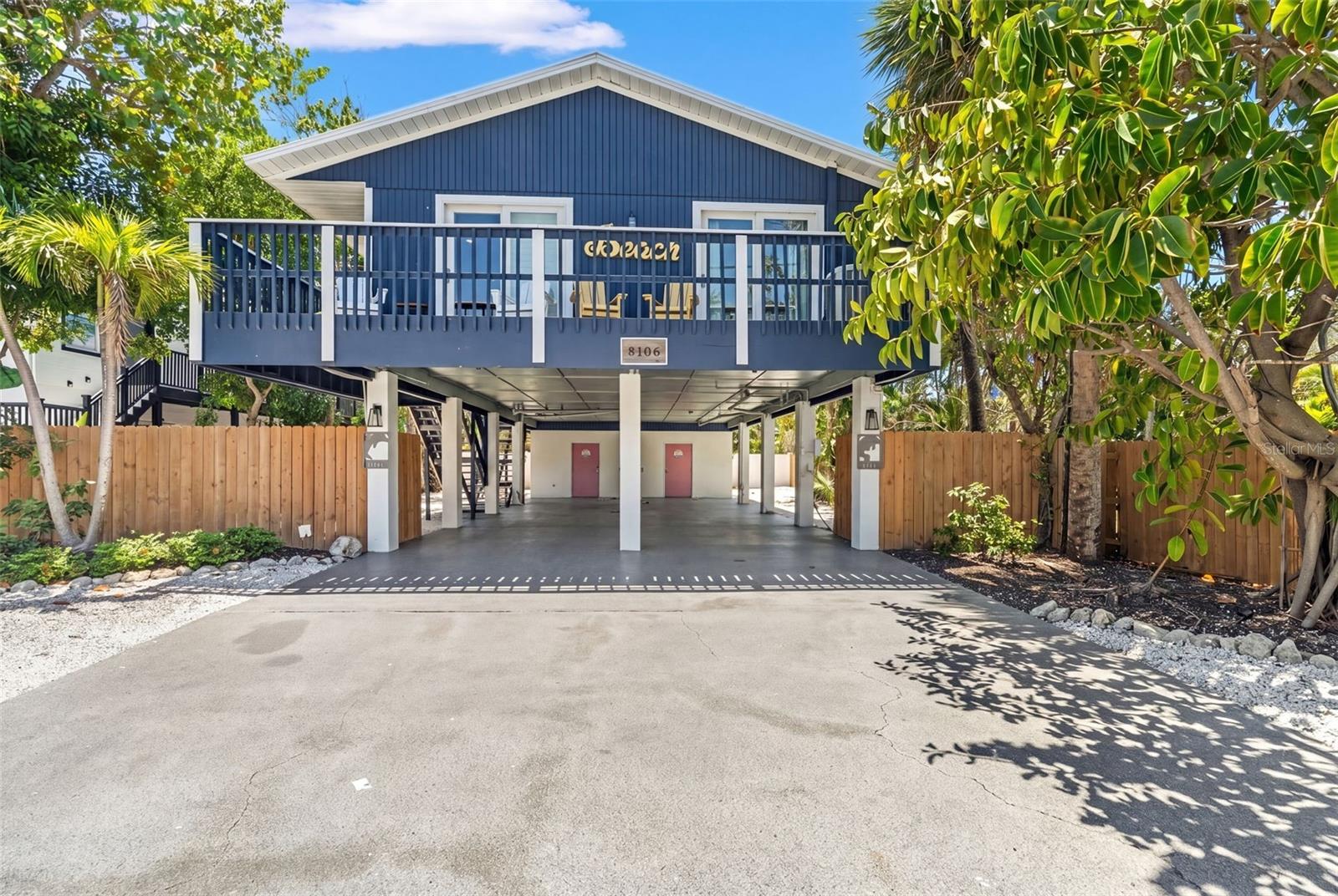 8106 GULF DR #A&B, HOLMES BEACH, FL, 34217