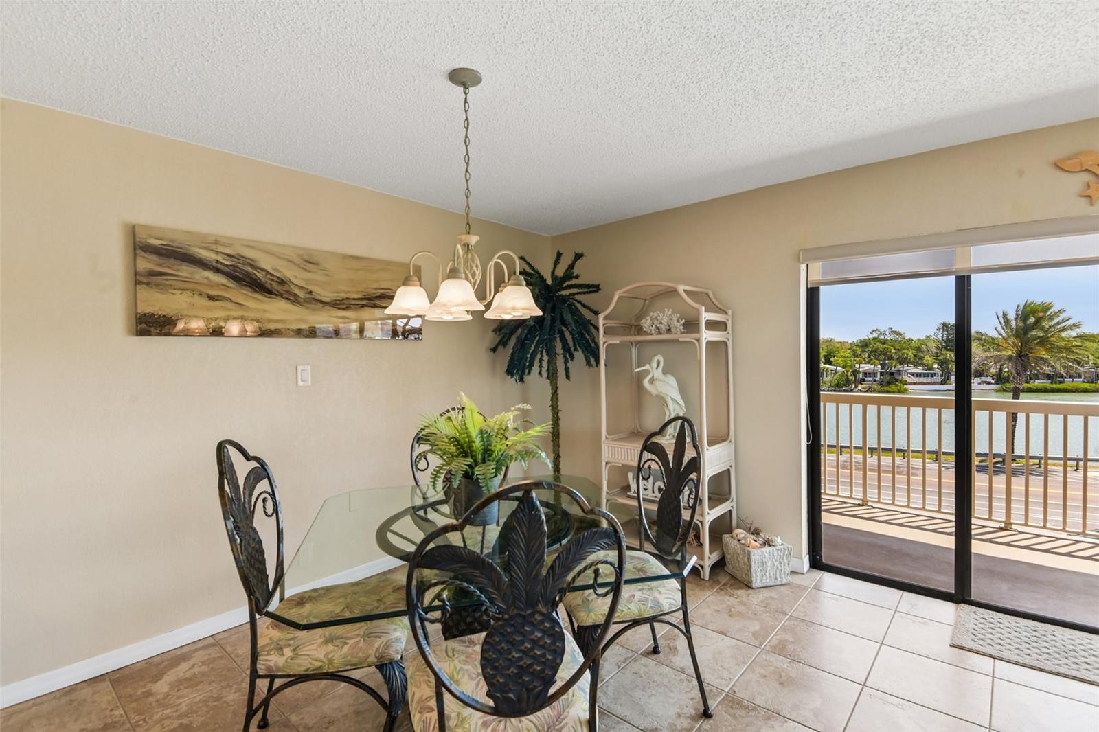 50 GULF BLVD #301, INDIAN ROCKS BEACH, FL, 33785