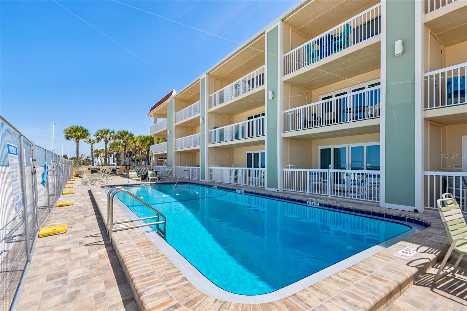 50 GULF BLVD #301, INDIAN ROCKS BEACH, FL, 33785