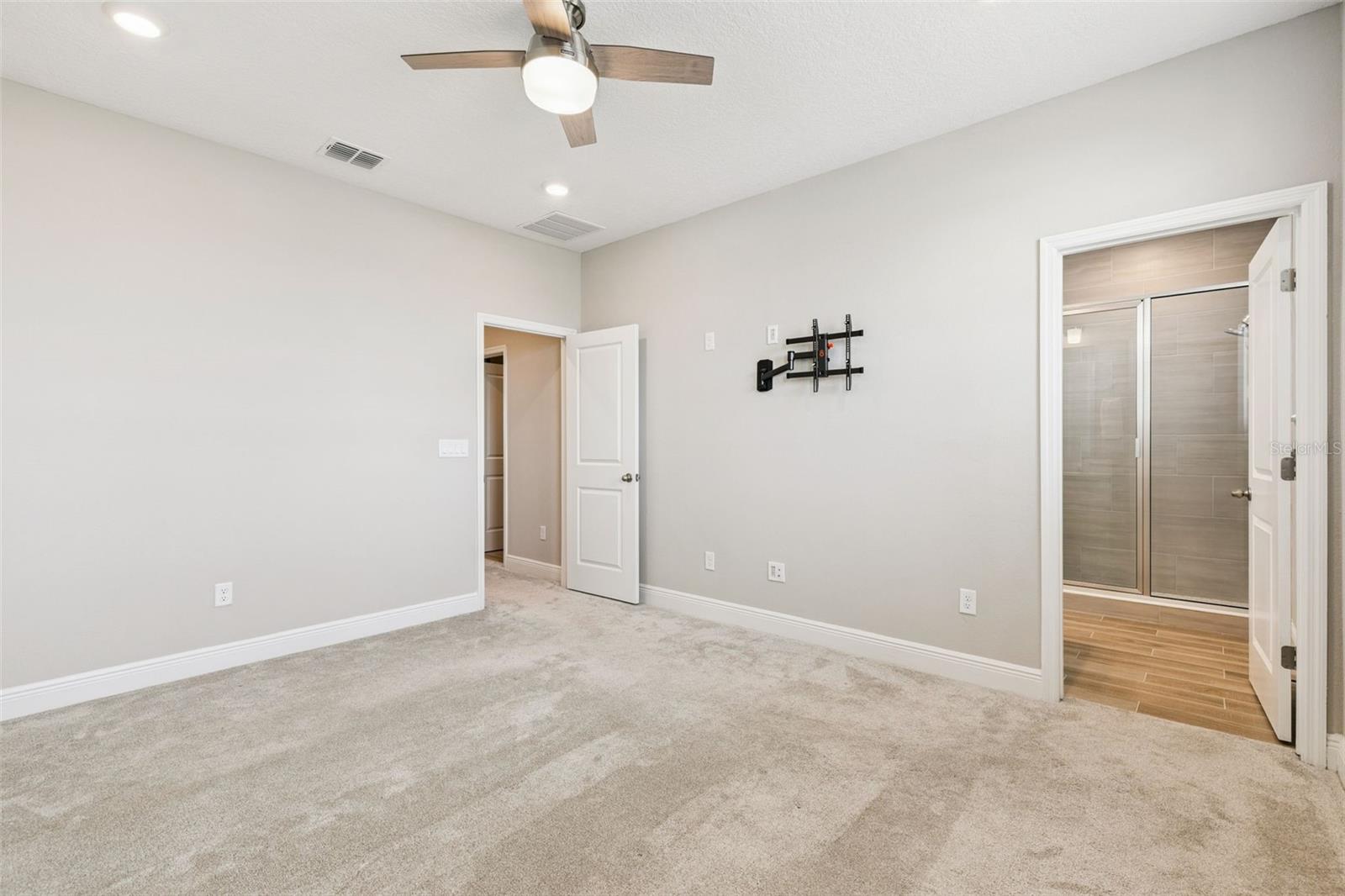 6491 CYRILS DR, ST CLOUD, FL, 34771