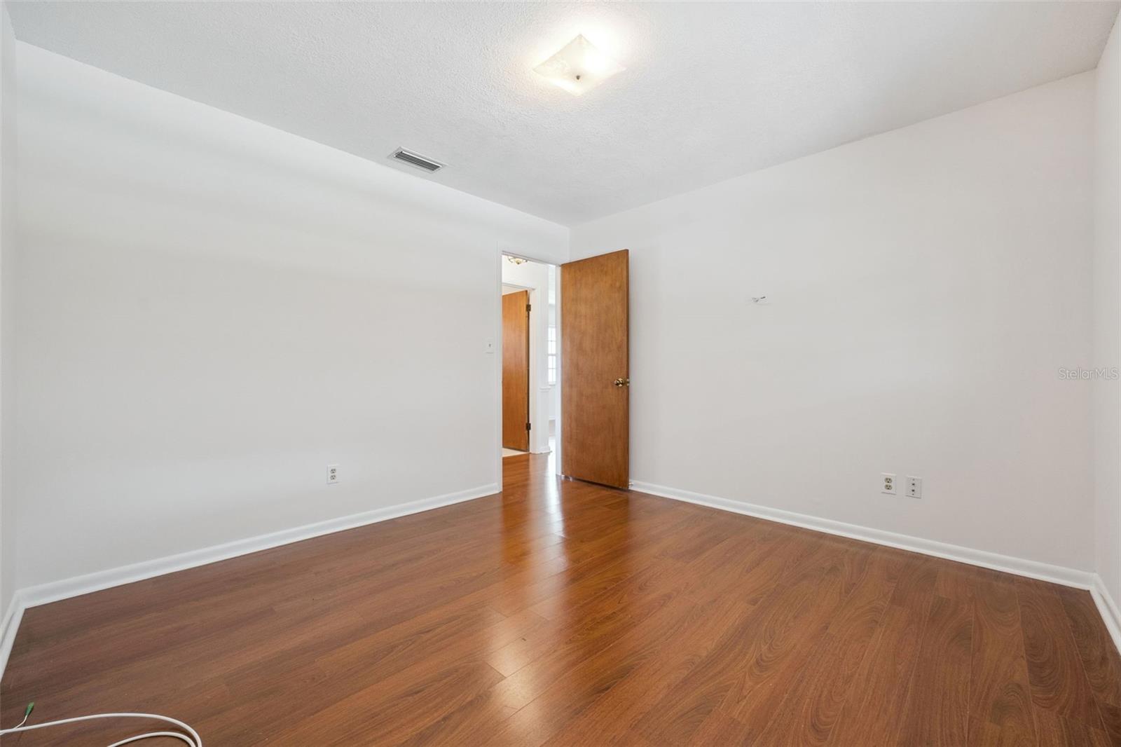 121 PEACOCK DRIVE, ALTAMONTE SPRINGS, FL, 32701