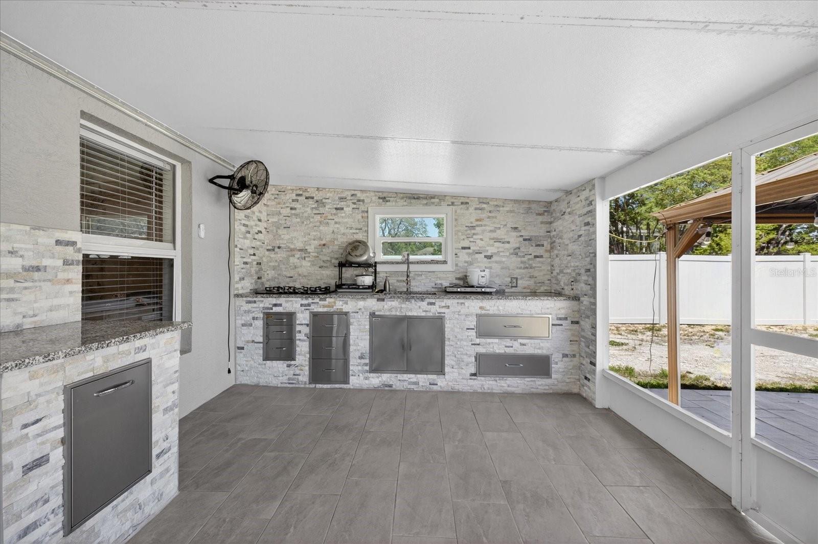 4096 LANDOVER BLVD, SPRING HILL, FL, 34609