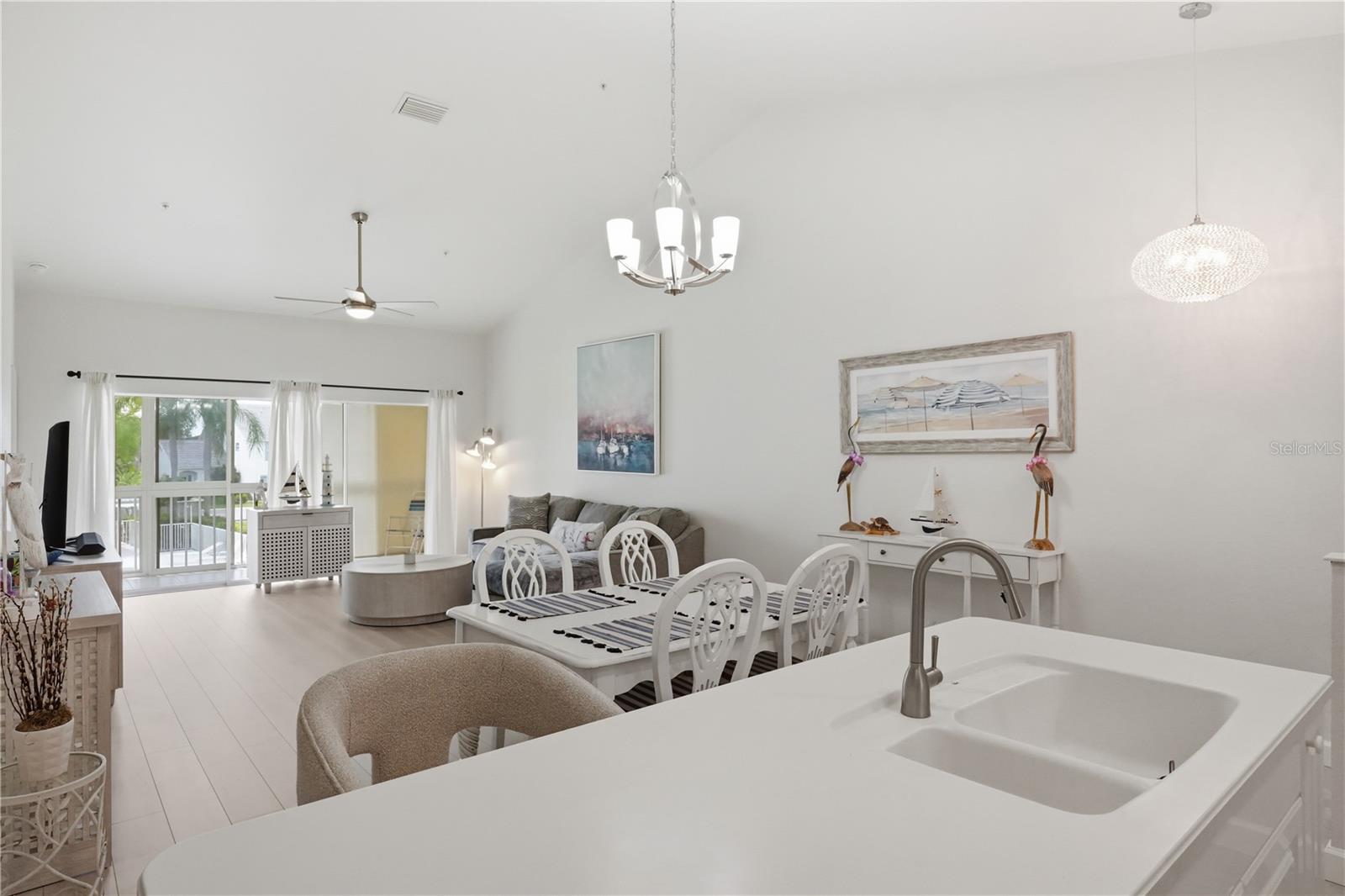 6594 FAIRWAY GARDENS DR #6594, BRADENTON, FL, 34203