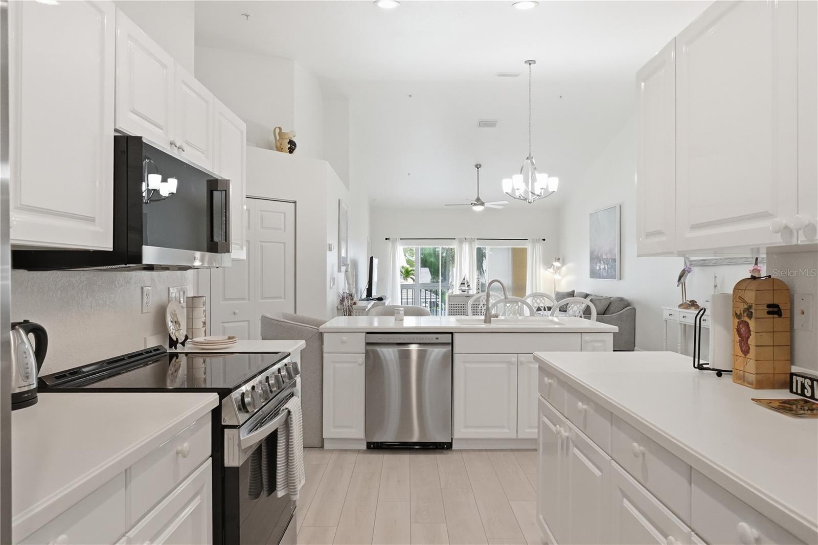 6594 FAIRWAY GARDENS DR #6594, BRADENTON, FL, 34203