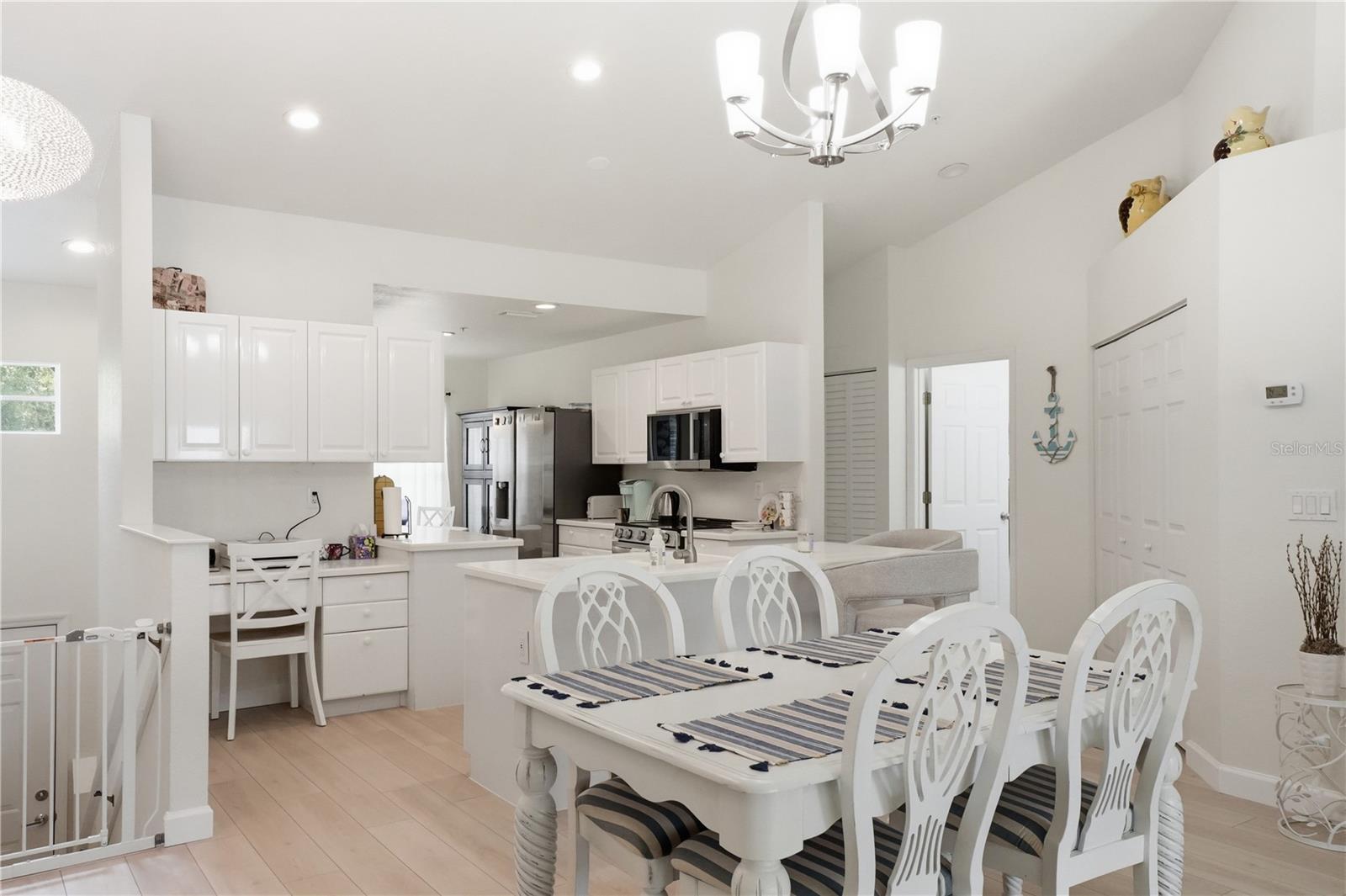 6594 FAIRWAY GARDENS DR #6594, BRADENTON, FL, 34203