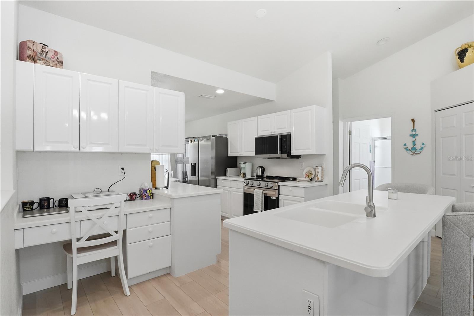 6594 FAIRWAY GARDENS DR #6594, BRADENTON, FL, 34203