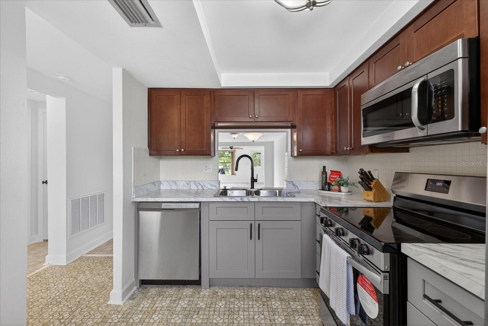 4116 HAMPTON DR, NEW PORT RICHEY, FL, 34652