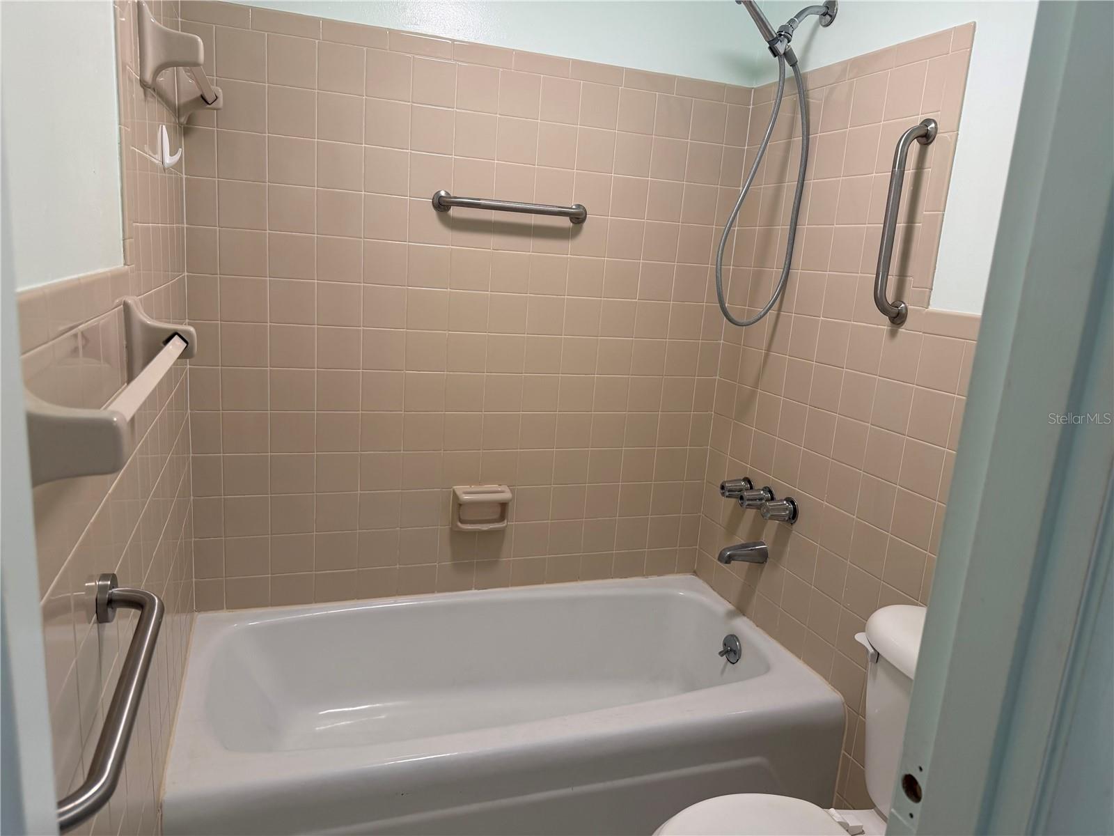 245 CENTER RD #103, VENICE, FL, 34285