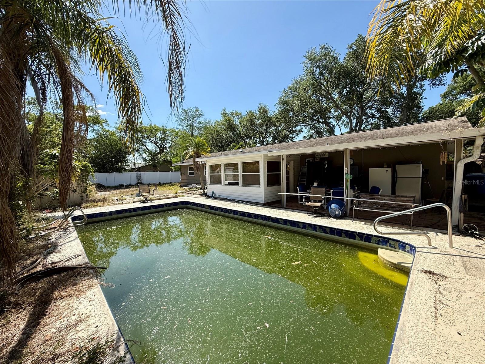 720 15TH AVE SW, LARGO, FL, 33770