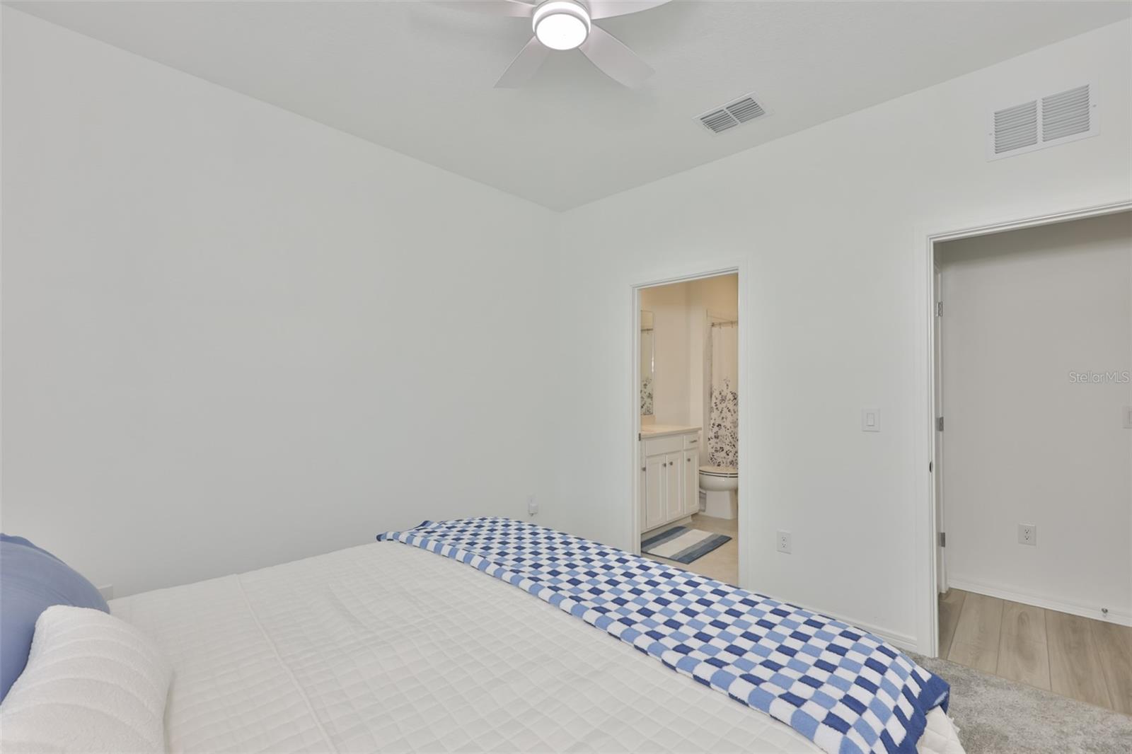 3070 FOREST MEADOW AVE, VALRICO, FL, 33594