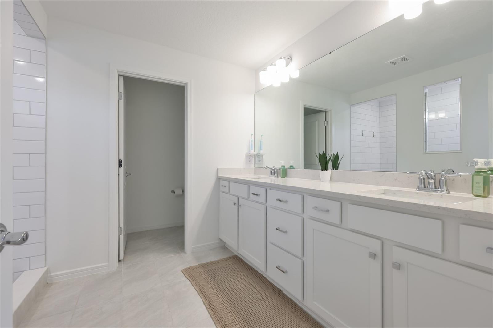 3070 FOREST MEADOW AVE, VALRICO, FL, 33594