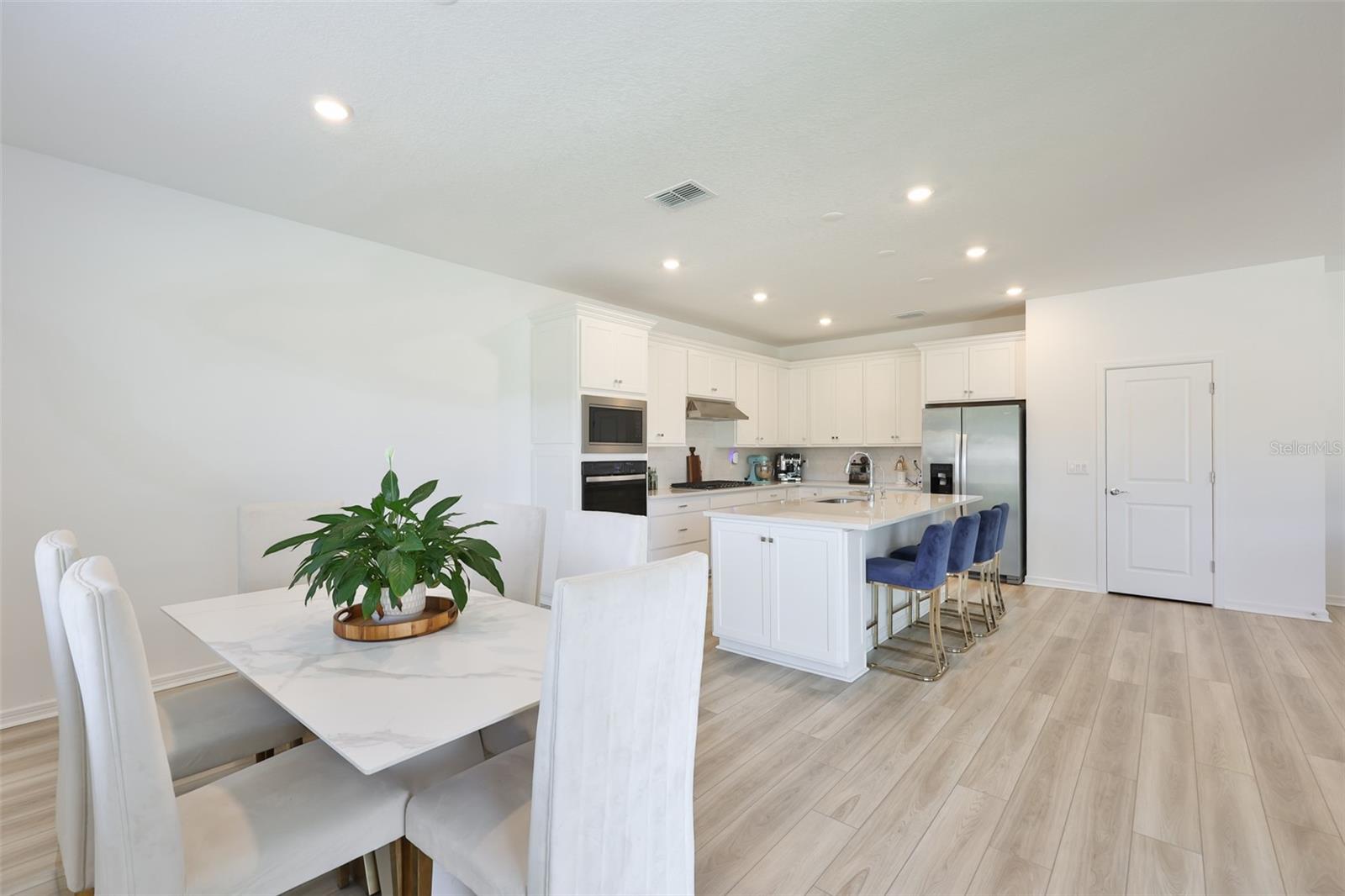 3070 FOREST MEADOW AVE, VALRICO, FL, 33594