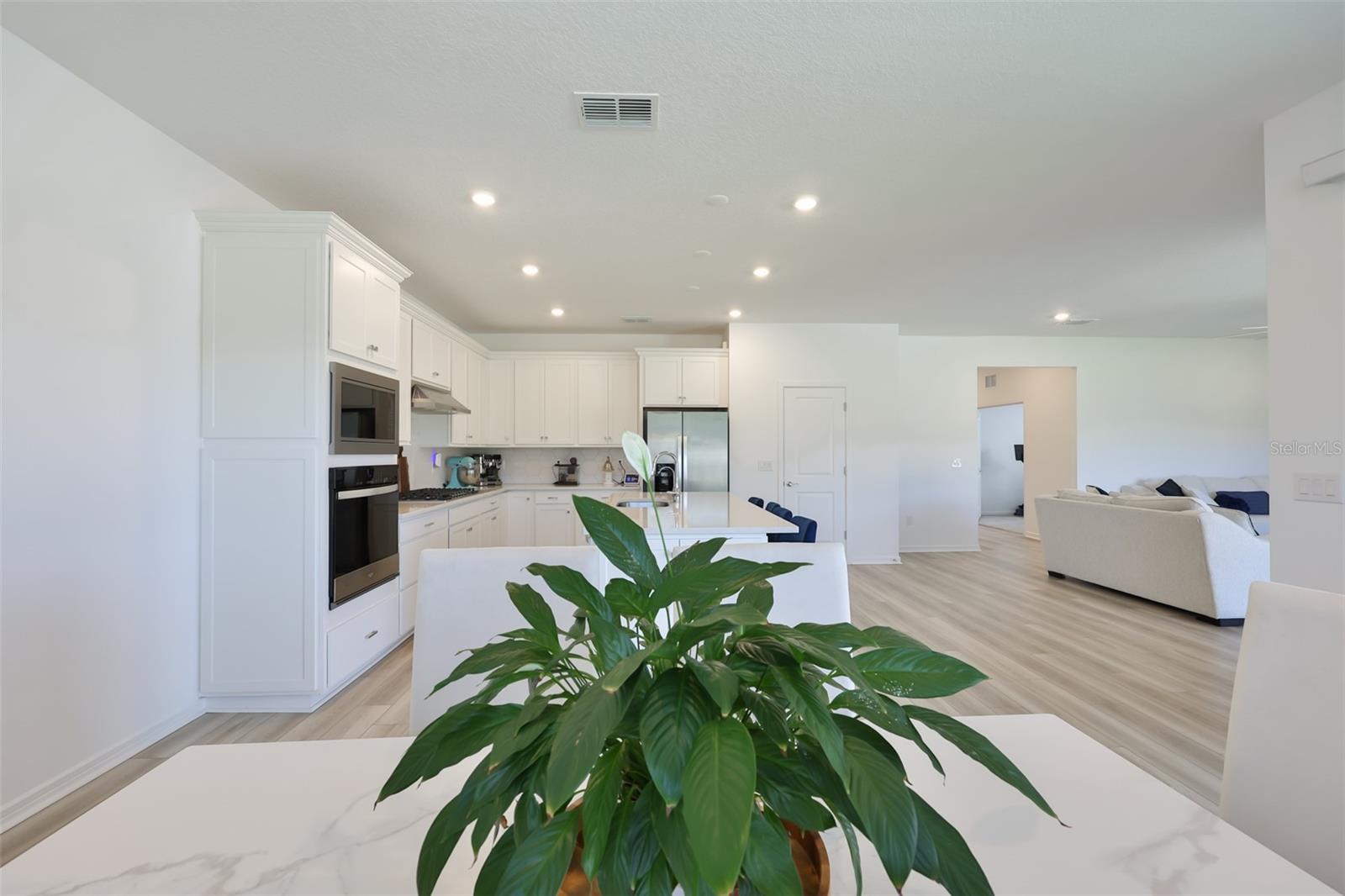 3070 FOREST MEADOW AVE, VALRICO, FL, 33594