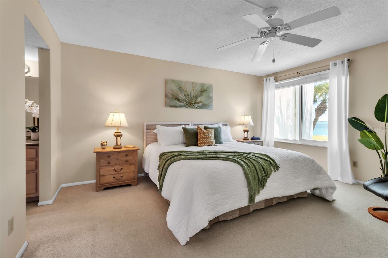 448 GULF OF MEXICO DR #A205, LONGBOAT KEY, FL, 34228