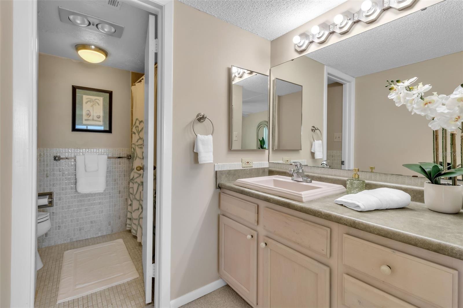 448 GULF OF MEXICO DR #A205, LONGBOAT KEY, FL, 34228