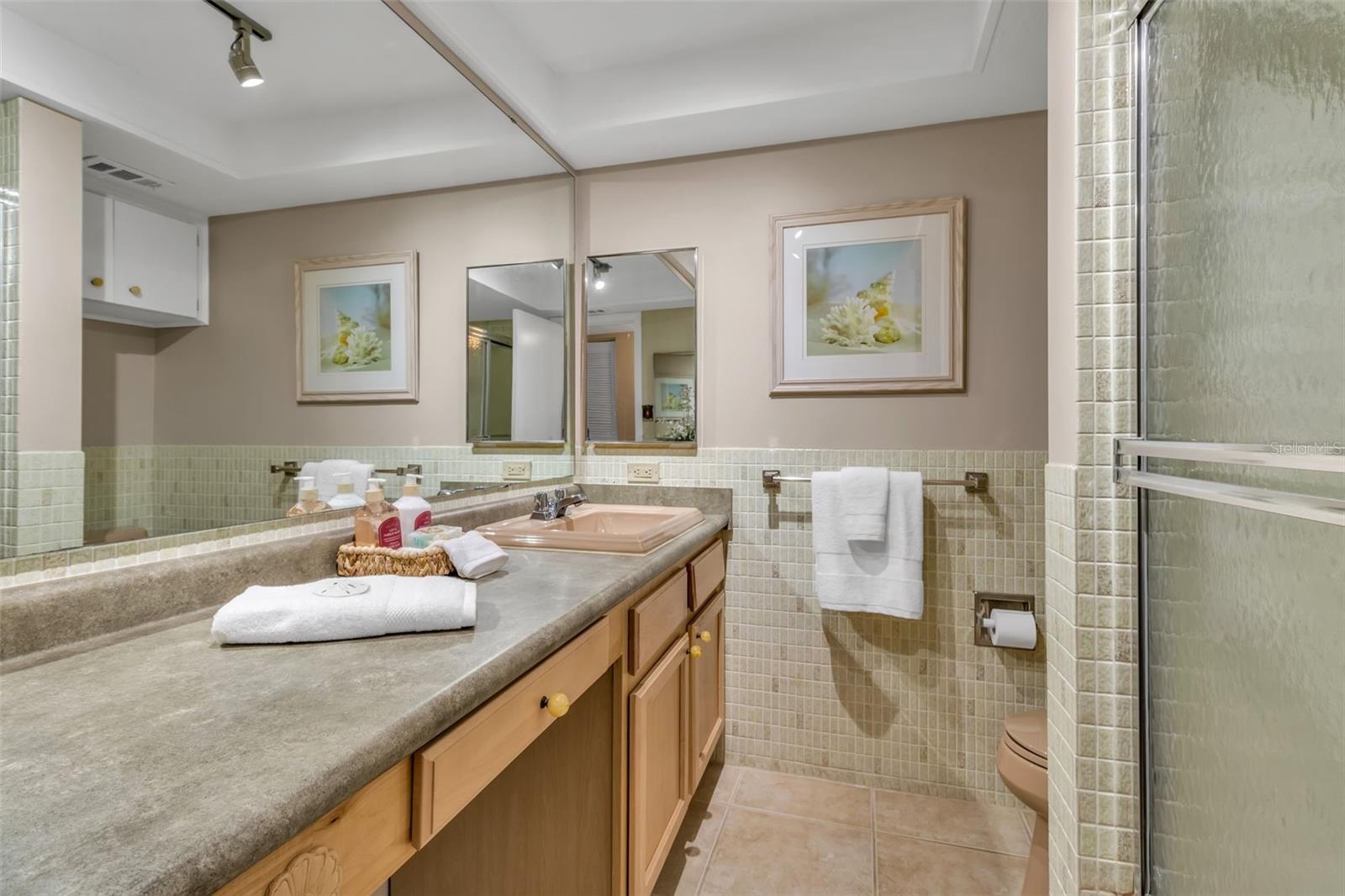448 GULF OF MEXICO DR #A205, LONGBOAT KEY, FL, 34228