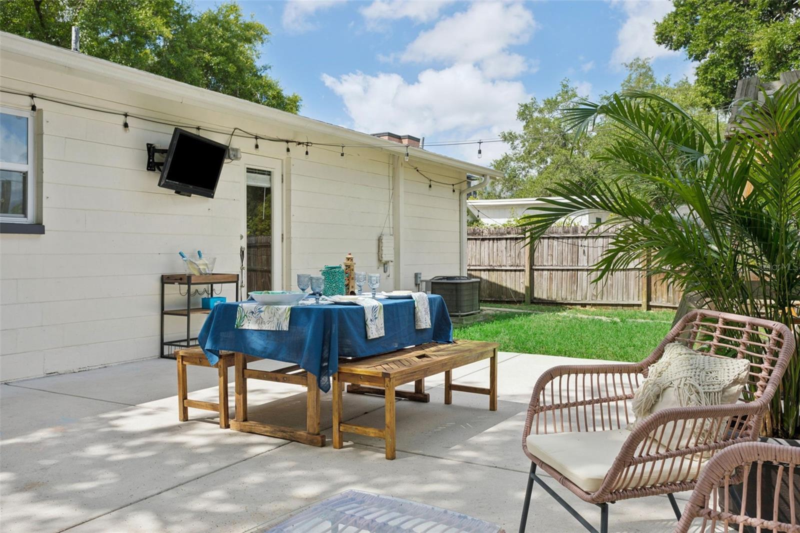 1006 E NORFOLK ST, TAMPA, FL, 33604