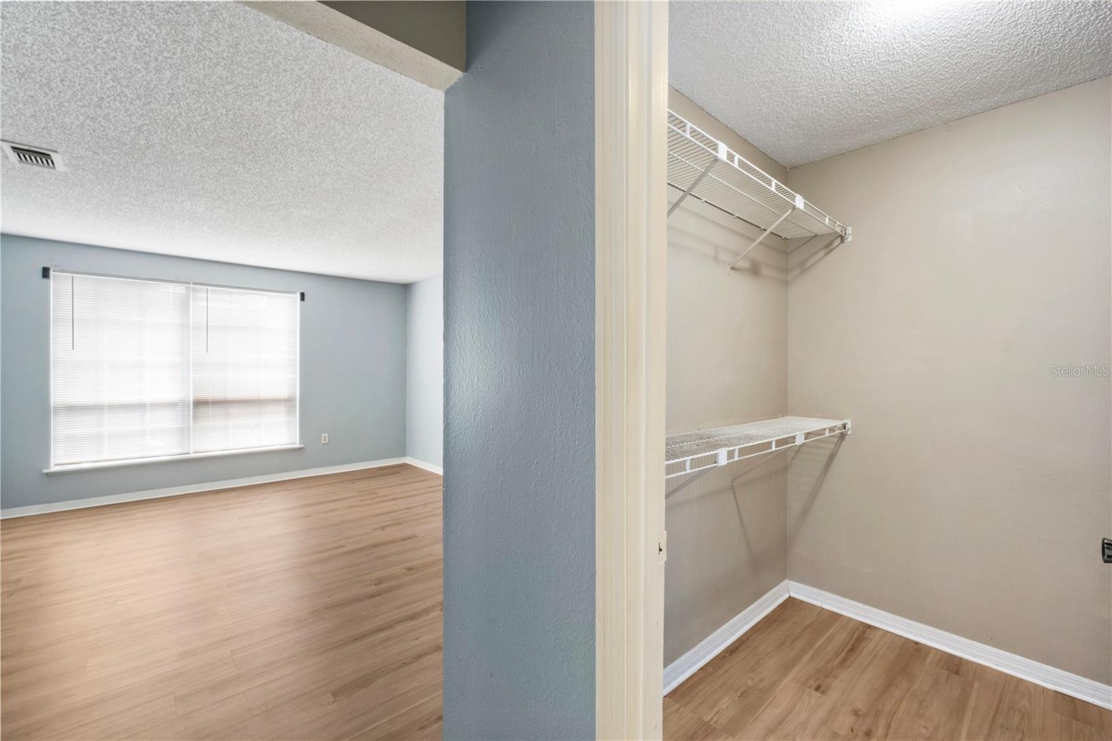 4160 VERSAILLES DR #4160D, ORLANDO, FL, 32808