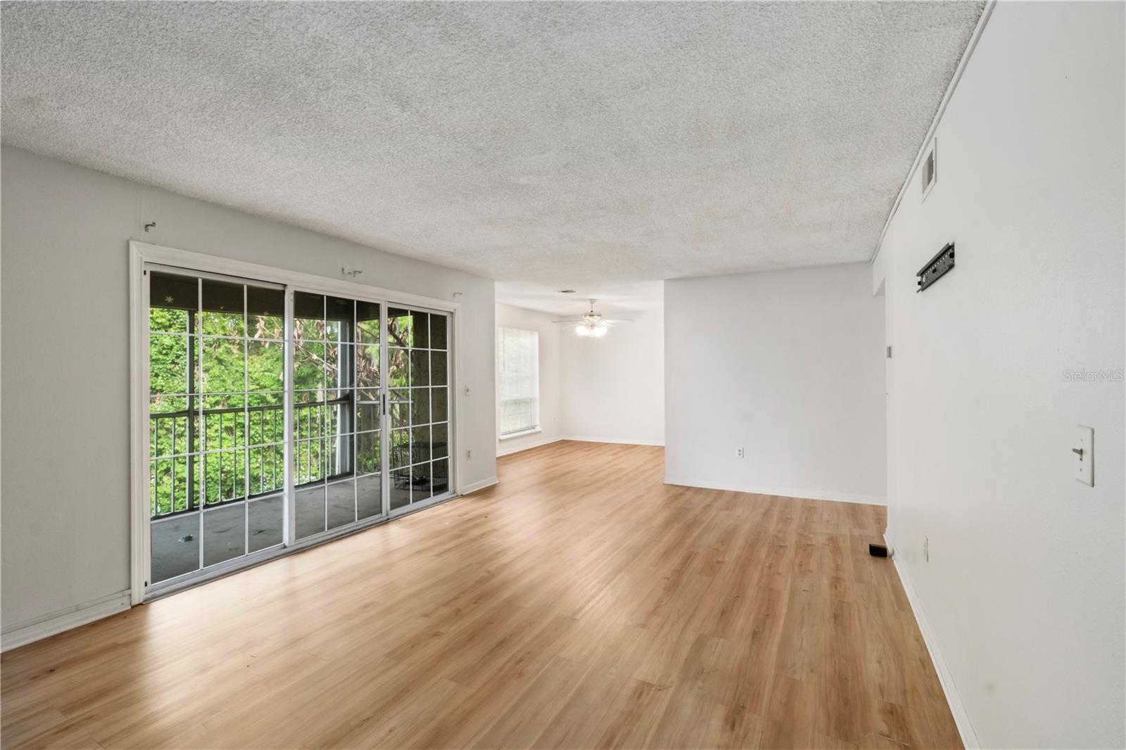 4160 VERSAILLES DR #4160D, ORLANDO, FL, 32808