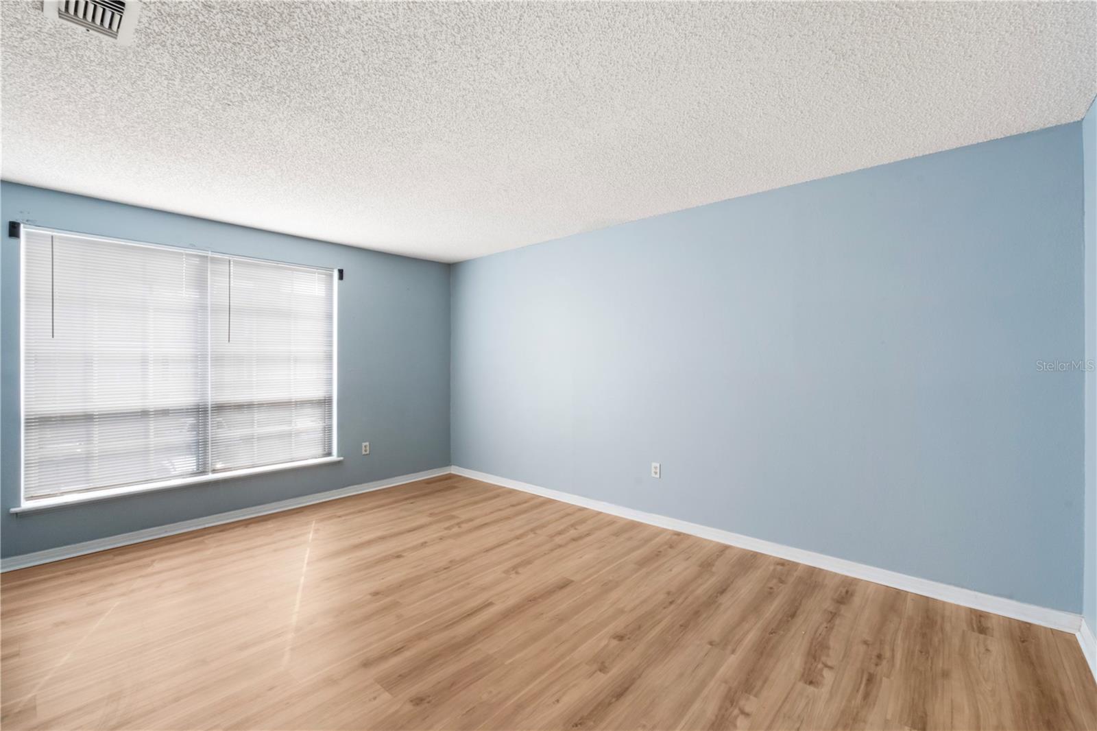 4160 VERSAILLES DR #4160D, ORLANDO, FL, 32808