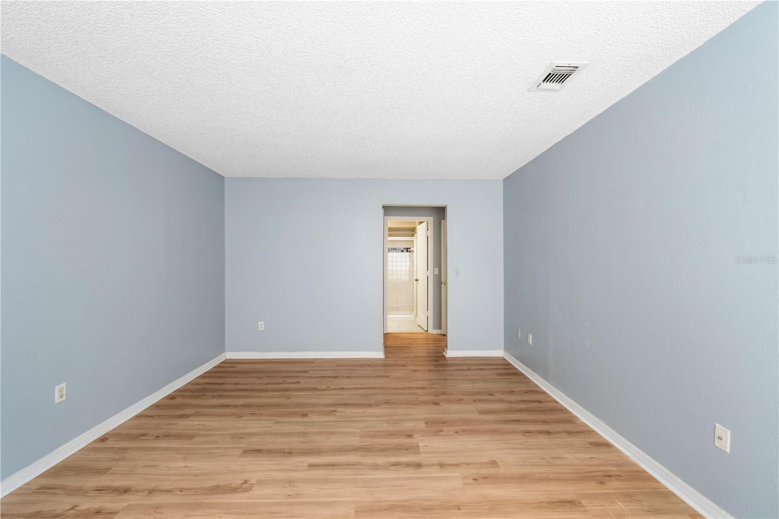 4160 VERSAILLES DR #4160D, ORLANDO, FL, 32808