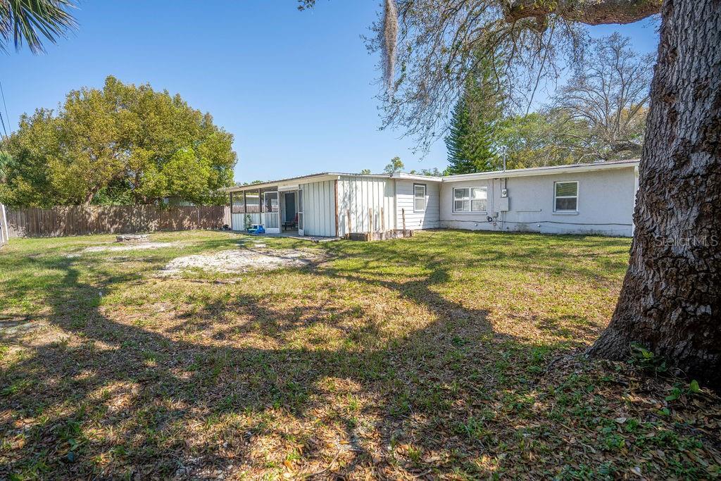 102 S SUNLAND DR, SANFORD, FL, 32773